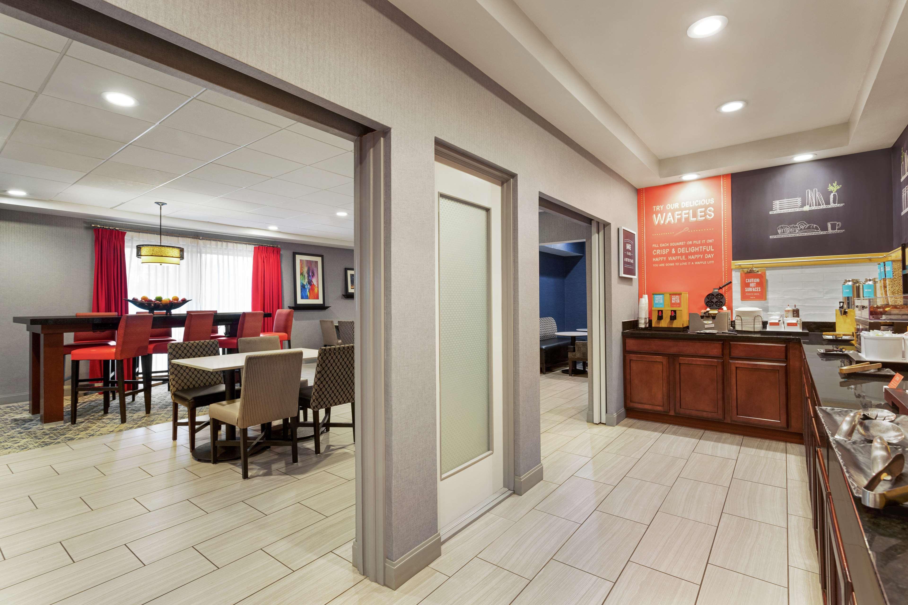 Hampton Inn Kansas City Blue Springs Eksteriør bilde