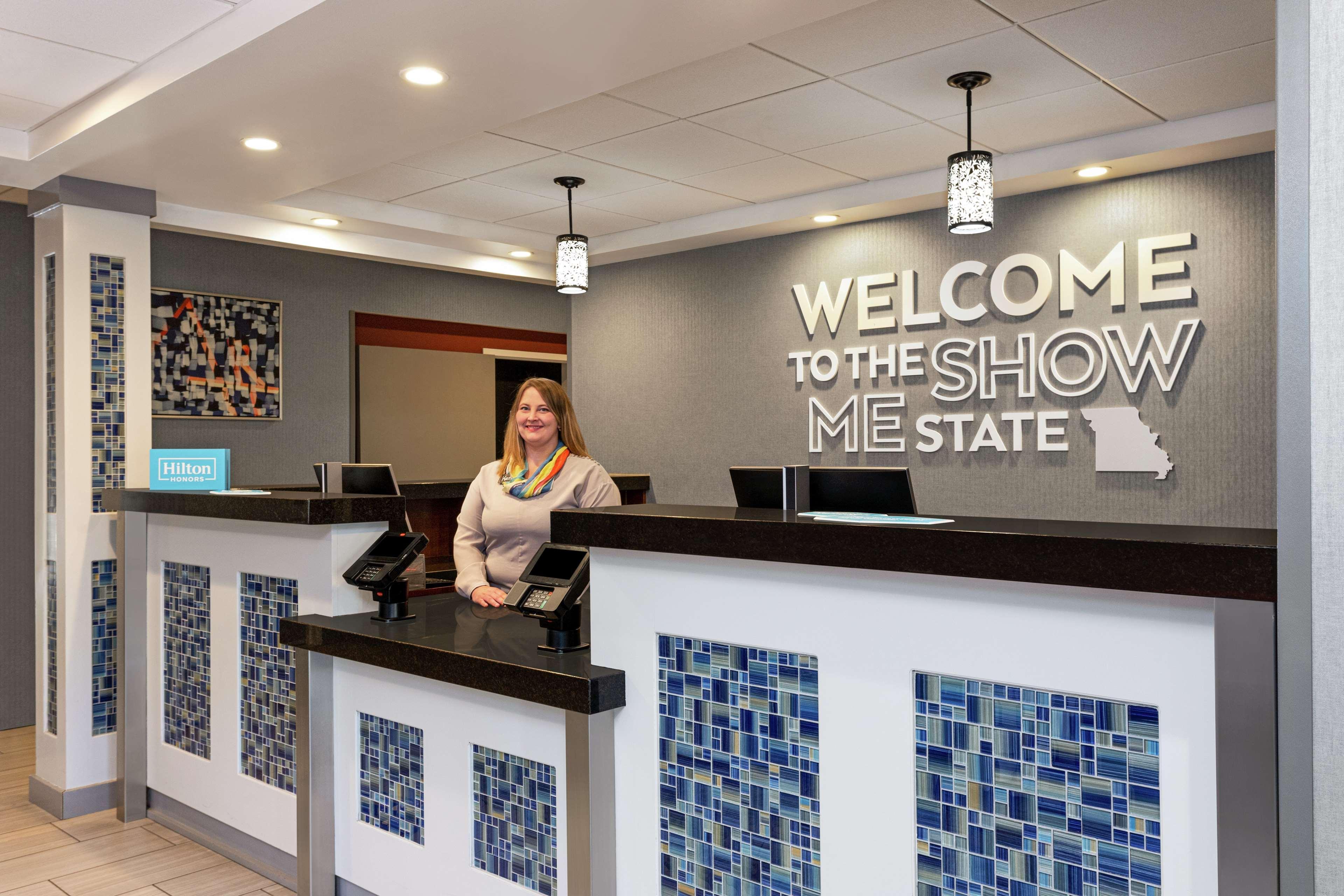 Hampton Inn Kansas City Blue Springs Eksteriør bilde