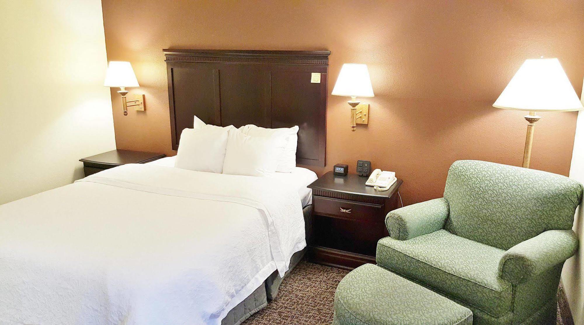 Hampton Inn Kansas City Blue Springs Eksteriør bilde